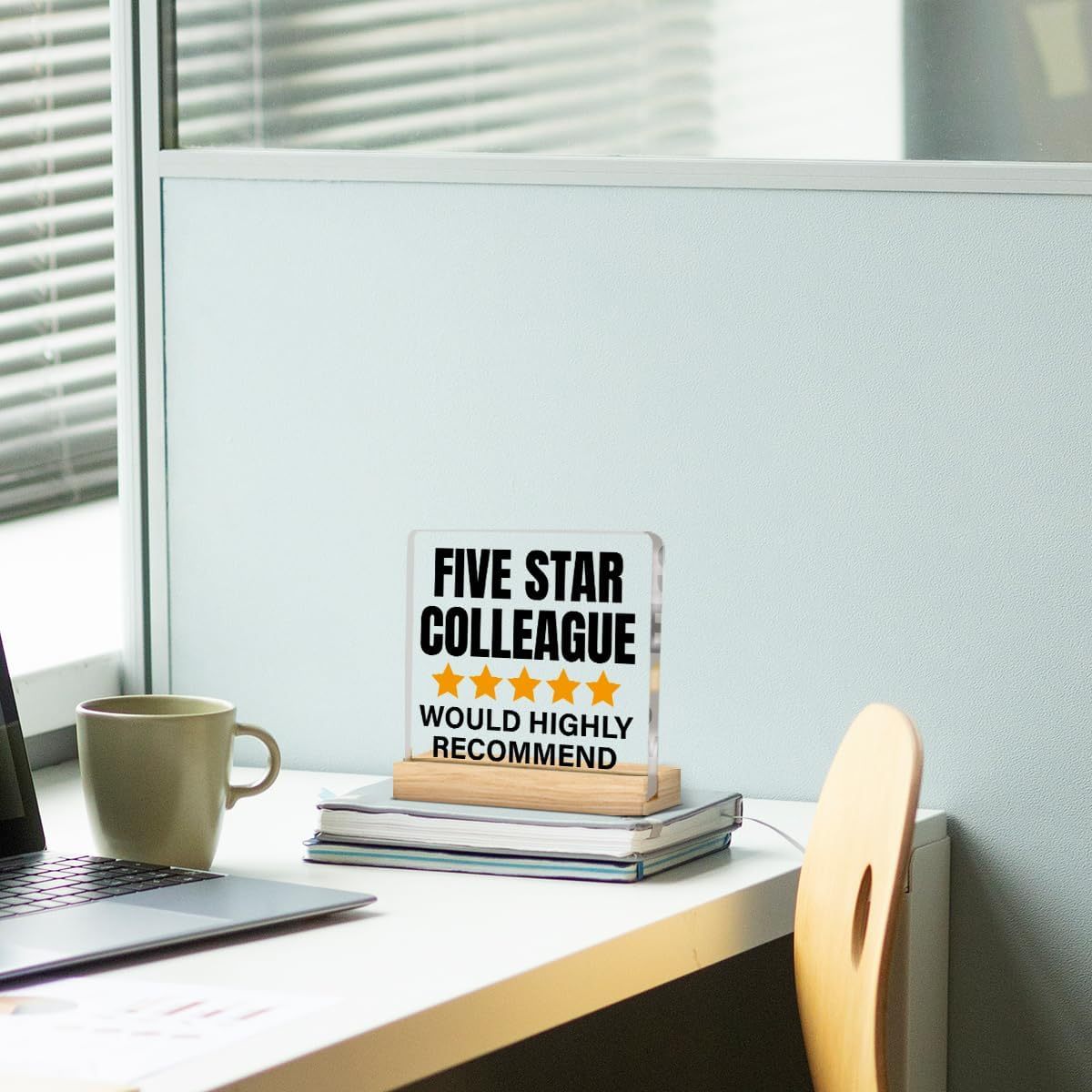 TEMU 2d Flat World-themed Acrylic Desk Sign With A Design, A Universal Gift For Thanksgiving/christmas/team Recognition Day, Suitable For Humorous