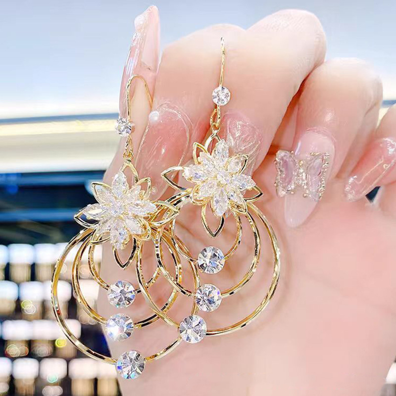 TEMU New Five-petal Flower Tassel Earrings, Korean-style Fashionable And Elegant Simulated Synthetic Zirconia Drop Earrings, Flower Internet-famous