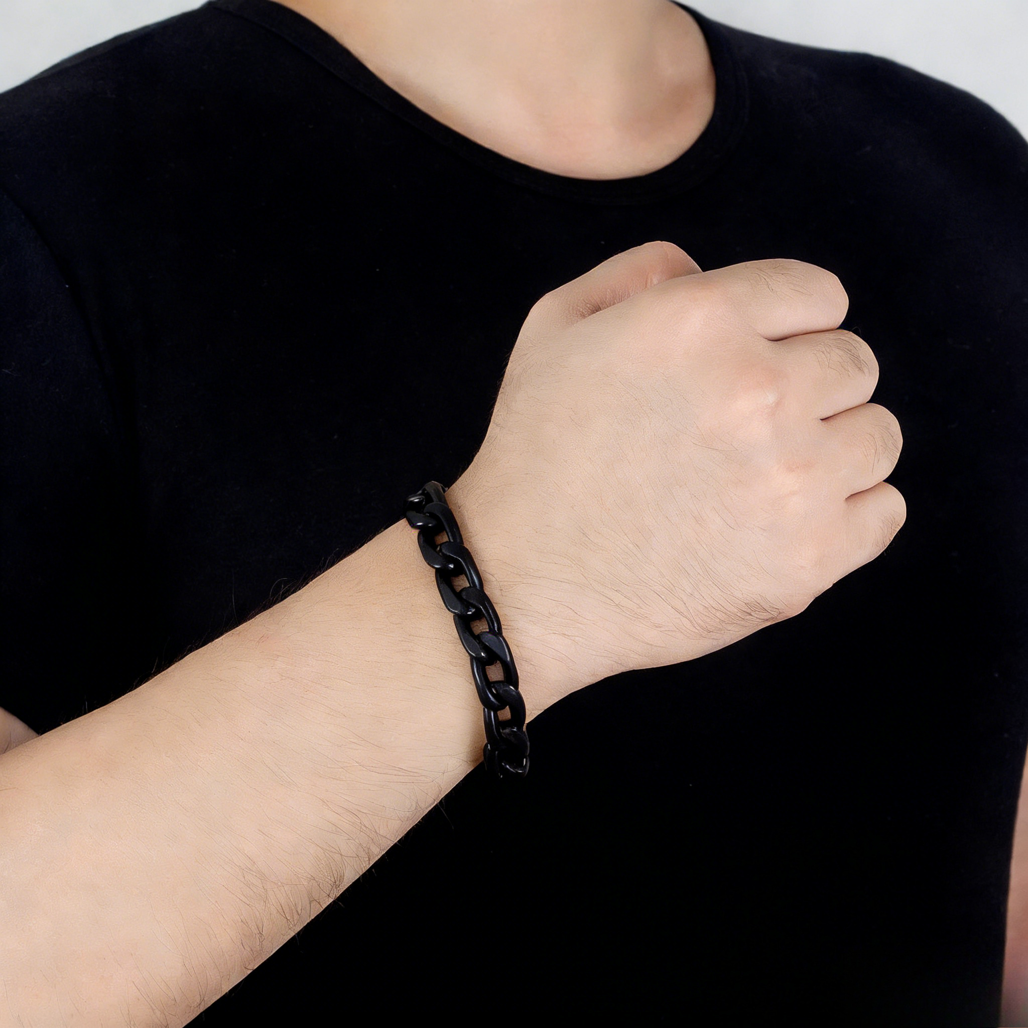E-shop 1 Stück Schwarzes Cuban Link Armband – Robustes, hypoallergenes Ketten-Design, cooler trendiger Stil, geeignet für Frauen Männer. Täglicher