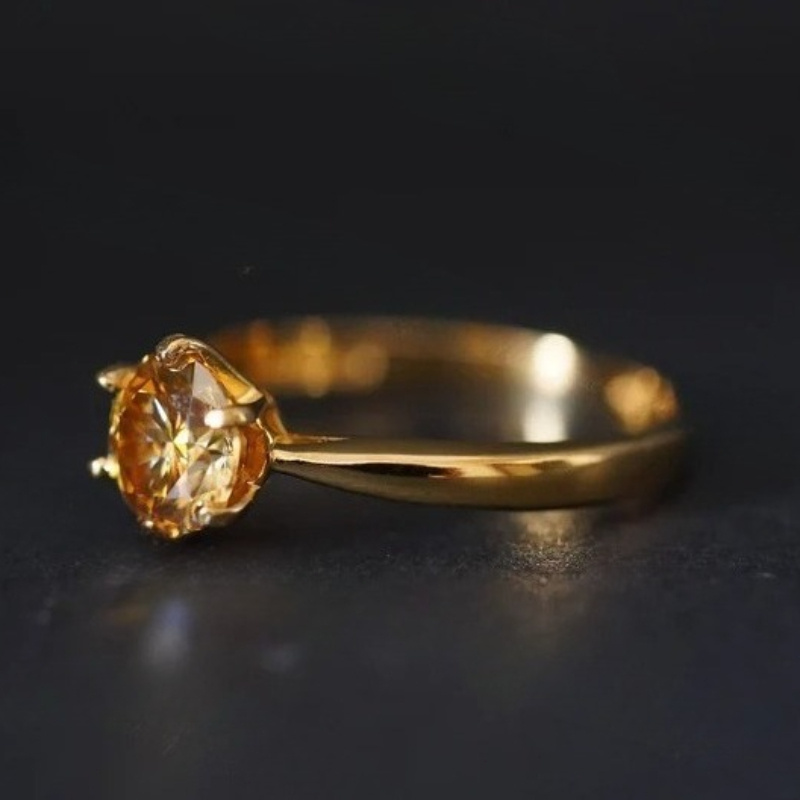 1 Carat S925 Silver Moissanite Ring, Ideal for Anniversaries