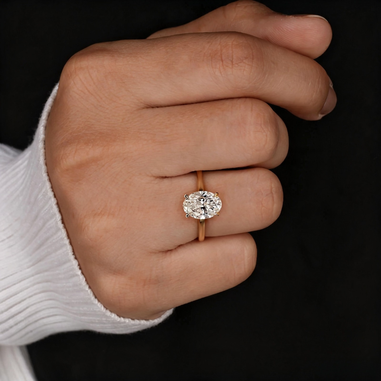 1.4/1.7/2.2G Oval Cut White Synthetic Moissanite Golden Ring, 925 Silver