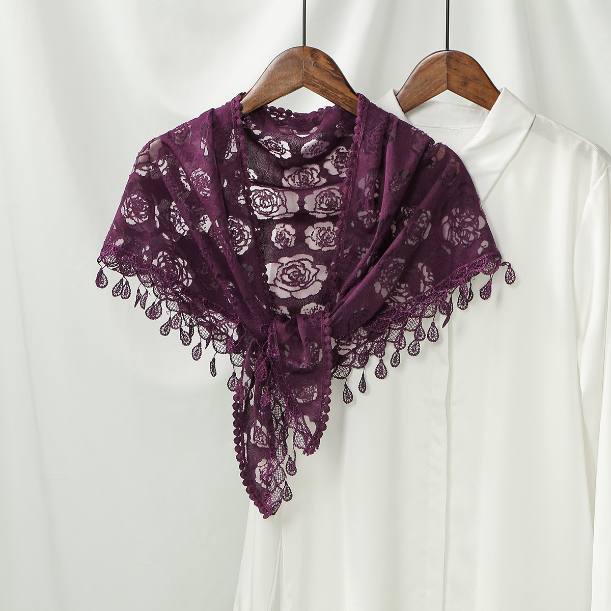 New Women's Rose Vintage Lace Embroidered Triangle Scarf, Comfortable Shawl