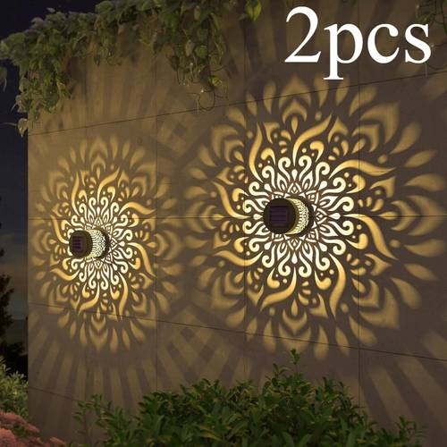 lot de 2 lampes solaires à projection de mandala, appliques murales dextérieur, version lumière chaude. convient pour les expositions , la décoration , léclairage dambiance de fête, léclairage décoratif pour des mères. idéal pour la décoration de cour et de jardin