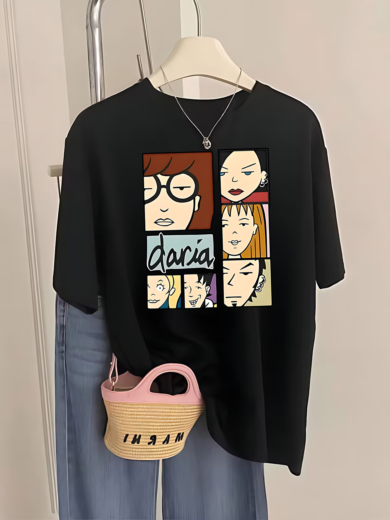 Camiseta Gráfica * para Mujer - Estilo Retro de los 90* Personajes, Ropa  Vintage * MTV para Looks Casuales y Regalos de * (Lavable a Máquina) - *  Nostálgica para Fans del Anime de * 90, image size:800x1067