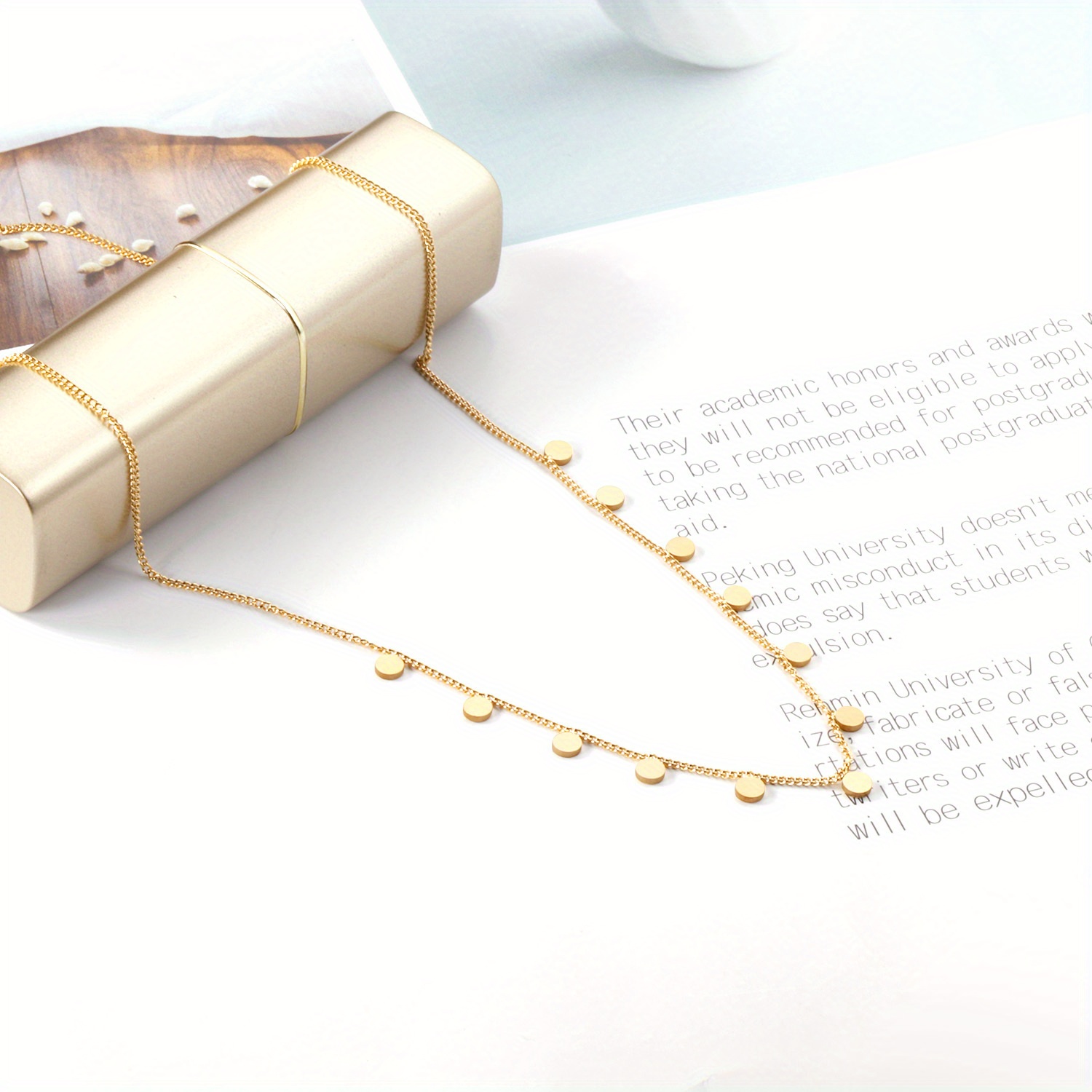 A Golden Stainless Steel Chain Necklace, Women's Small Round Pendant Choker, Vintage Jewelry, Fashionable, Easy, Jewelry Gift, Daily Matching, Banquet Party High-end Jewelry, Holiday Gift