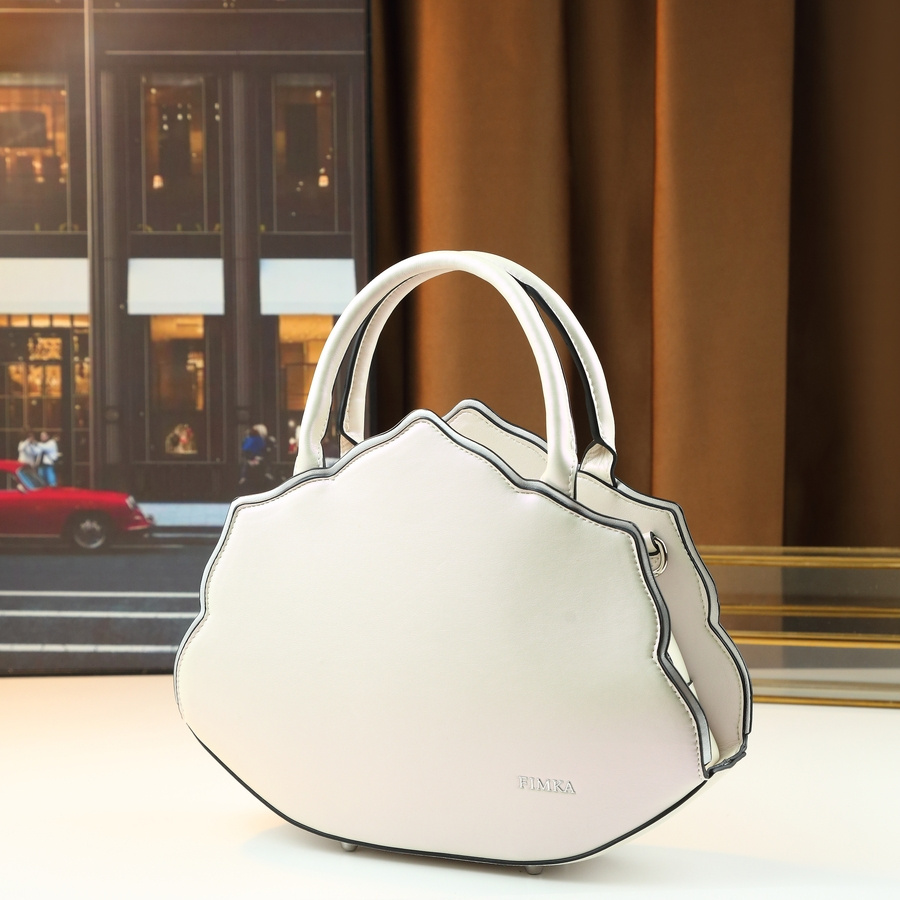 Meela & Jack Women's Elegant Floral-like handbag - Luxury Purse with Zipper Closure, Detachable Strap - White Everyday & Formal Bag for Women, Wedding, Office, Party - European Collection, Wedding Tote, Sophisticated Design, Highquality Finish, Fashionable Accessory, Bridal Accessory