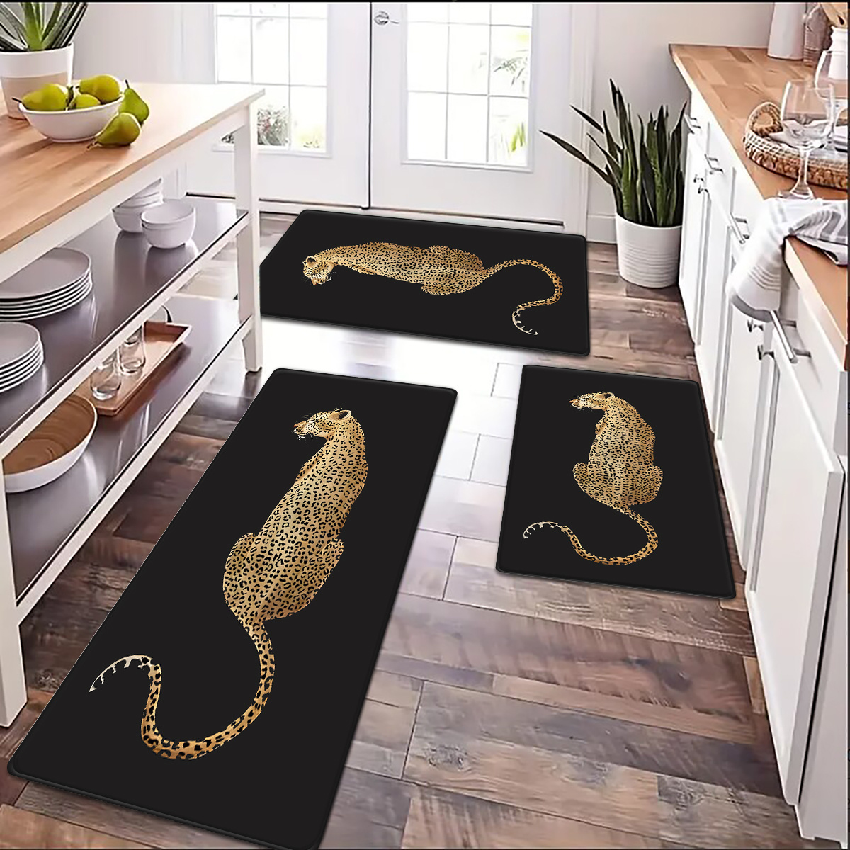 

Chic Leopard Print Runner Rug - Fade-resistant, Non-slip Bath Mat For Kitchen, Bathroom, Laundry Room Decor