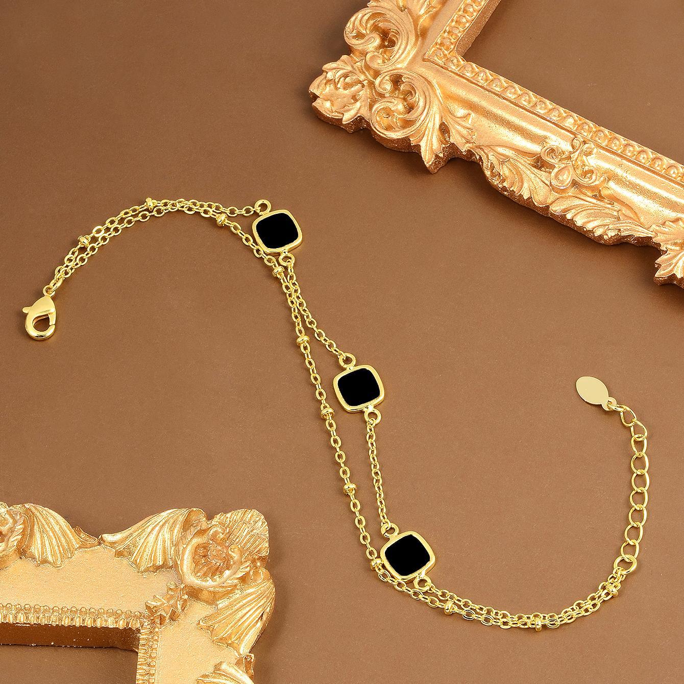 Geometric Square Bracelet for Women Stylish & Versatile Accessory