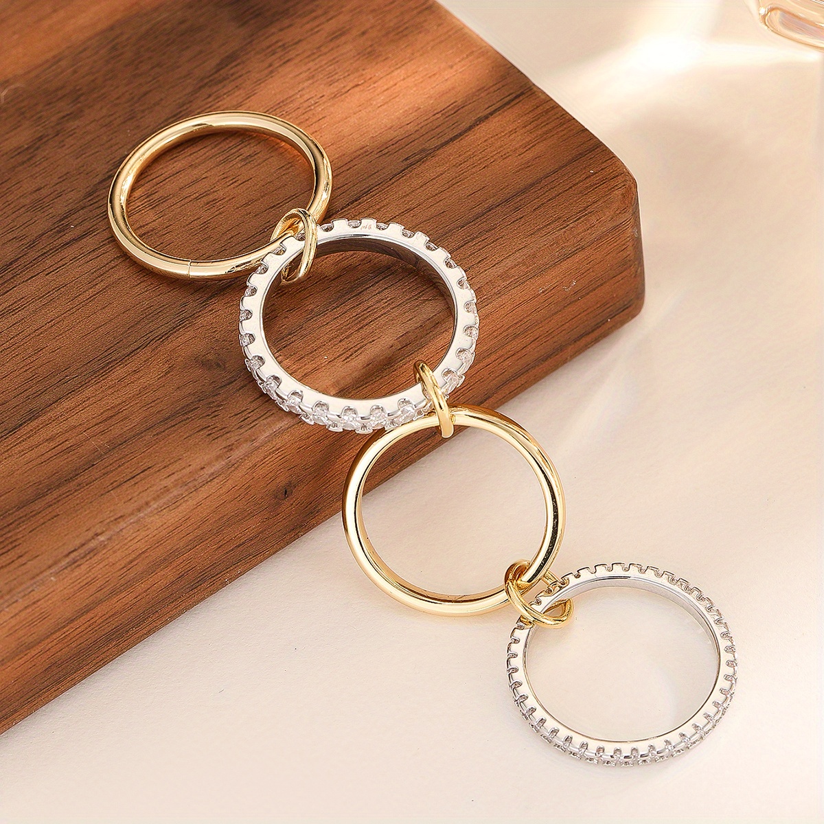 Four Rings High-End Banquet Gift for Friends