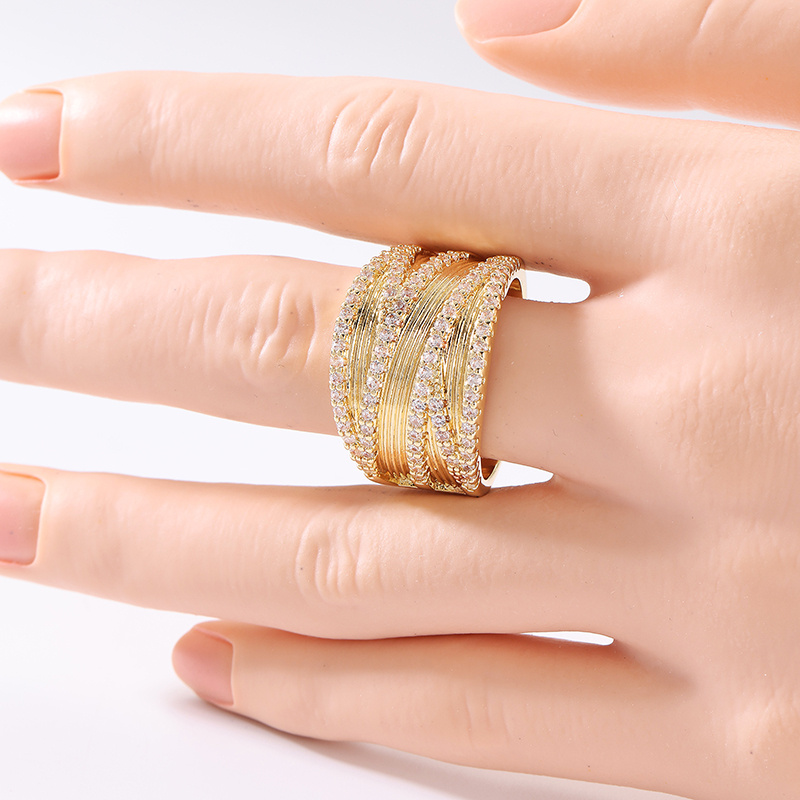 Ladies' Light Luxury Inlaid Multi-Layer Ring