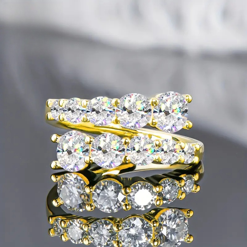 Adjustable Women's Ring with Zirconia Stones Golden Tone