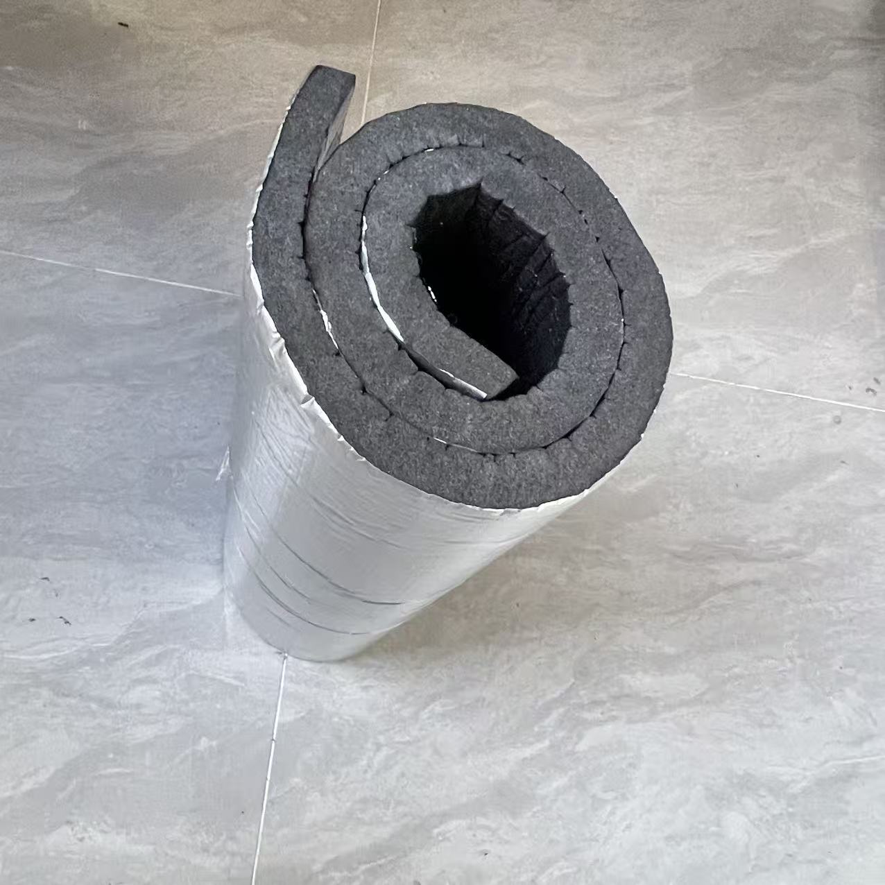 TEMU 1 Rouleau de 20 mm d'épaisseur, isolant auto-adhésif haute en feuille d'aluminium, barrière thermique robuste pour voiture, toit, mur et chambre
