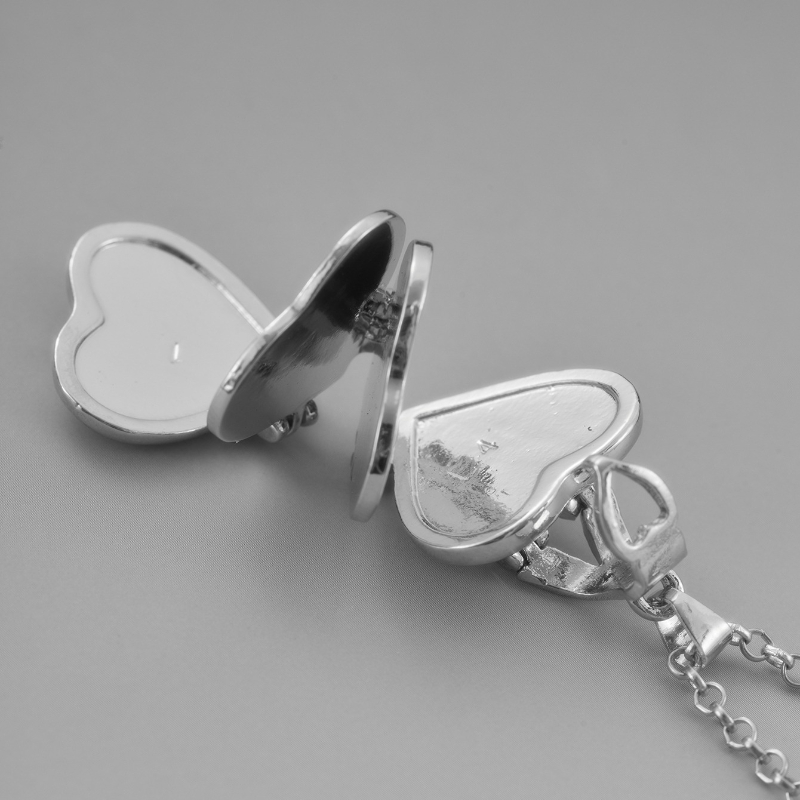 TEMU Fashion Heart-shaped Picture Box Necklace Four-layer Love Photo Pendant As A Gift For Girlfriend