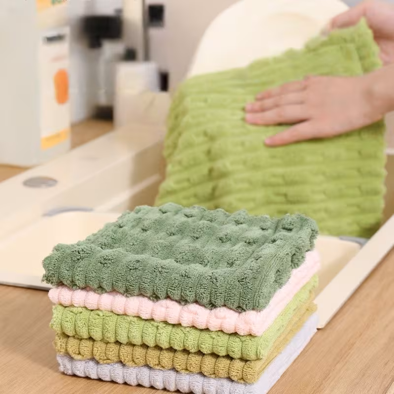 set of 5 thickened ultra fine microfiber cleaning cloths absorbent and soft versatile for home use do not shed are reusable and are perfect for sinks stoves pots etc an essential item for kitchen cleaning Product details 0