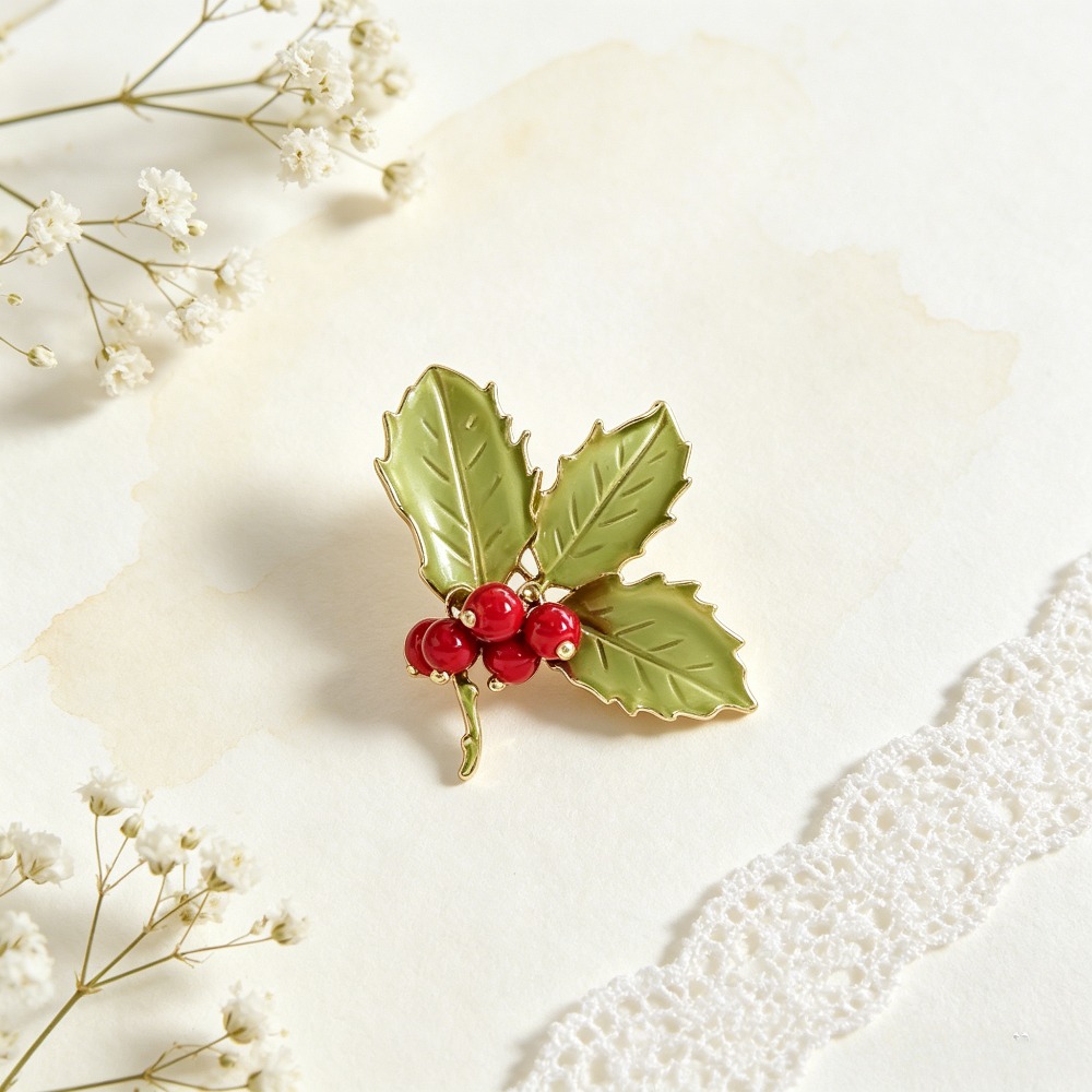 TEMU Broche en émail feuille de houx et rouges, pin' revers feuille verte en alliage de , badge floral de plante pour costume de femme, écharpe,
