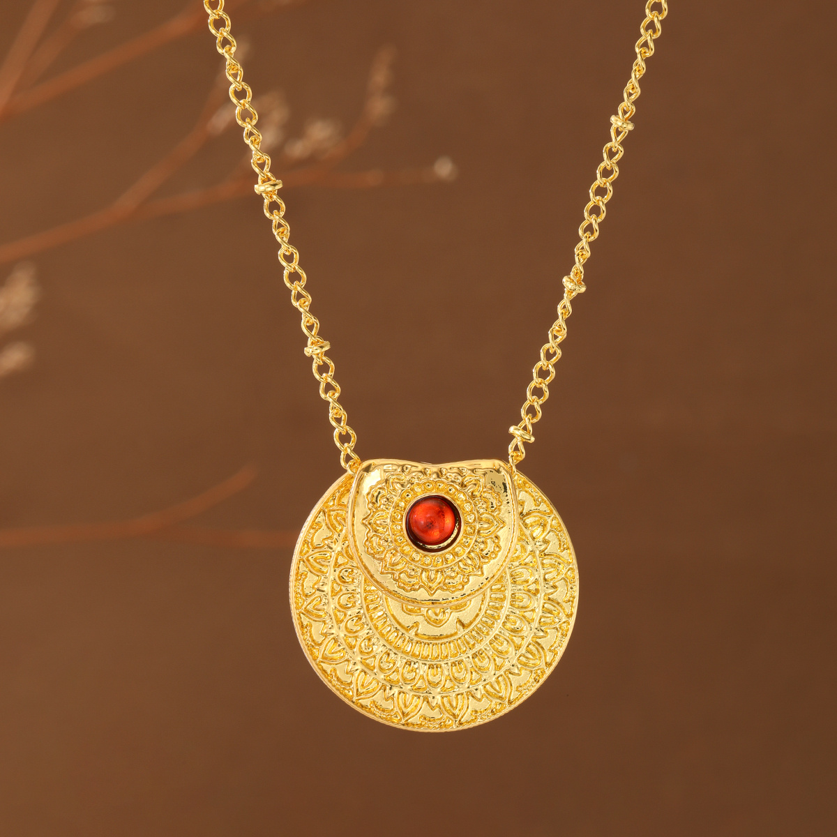 TEMU Collier pendentif pour femmes, style cour , double couche, cercle concentrique en relief, motif floral mandala, incrustation de synthétique