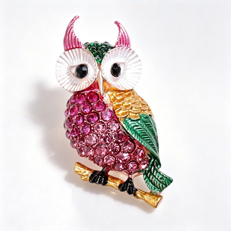 Broche de Cristal Colorido com em Esmalte, Pin de Aves Adorável para Roupa e Bolsas, Perfeito para um Estilo,…: retailer-supplied image