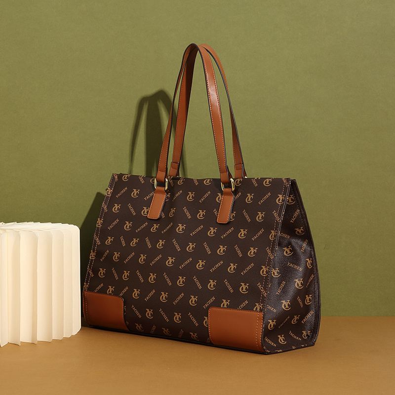 1pc elegant split leather tote bag with removable strap zipper closure polyester lining and wristlet   edge painted christmas gift idea Product details 1