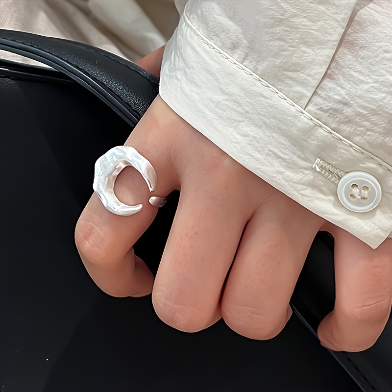 Frosted Moon-Shaped Ring, Elegant and Fashionable