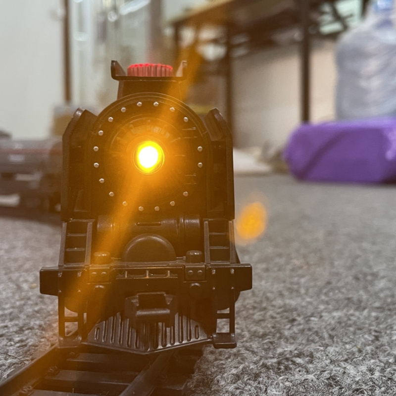 3D Smoke Electric Train Set with 4 Cars & Deluxe Tracks | Real Choo-Choo Sounds + Flashing Lights | Rechargeable Battery Gift for Kids 3-8/ Men | Christmas MUST-HAVE! Gift toys for kids