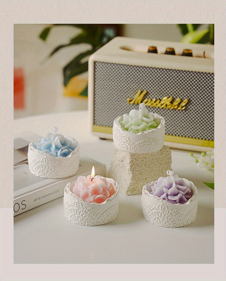 Candle in a Hydrangea Cup, Perfect for Women'S Day, Serves As a Fragrant Decorative Piece And Makes an Excellent Birthday Gift, Ideal for Celebrations And Gatherings