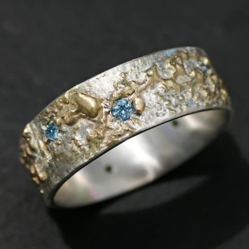 Women's Vintage Dual-Tone Textured Ring with Blue Synthetic Zirconia