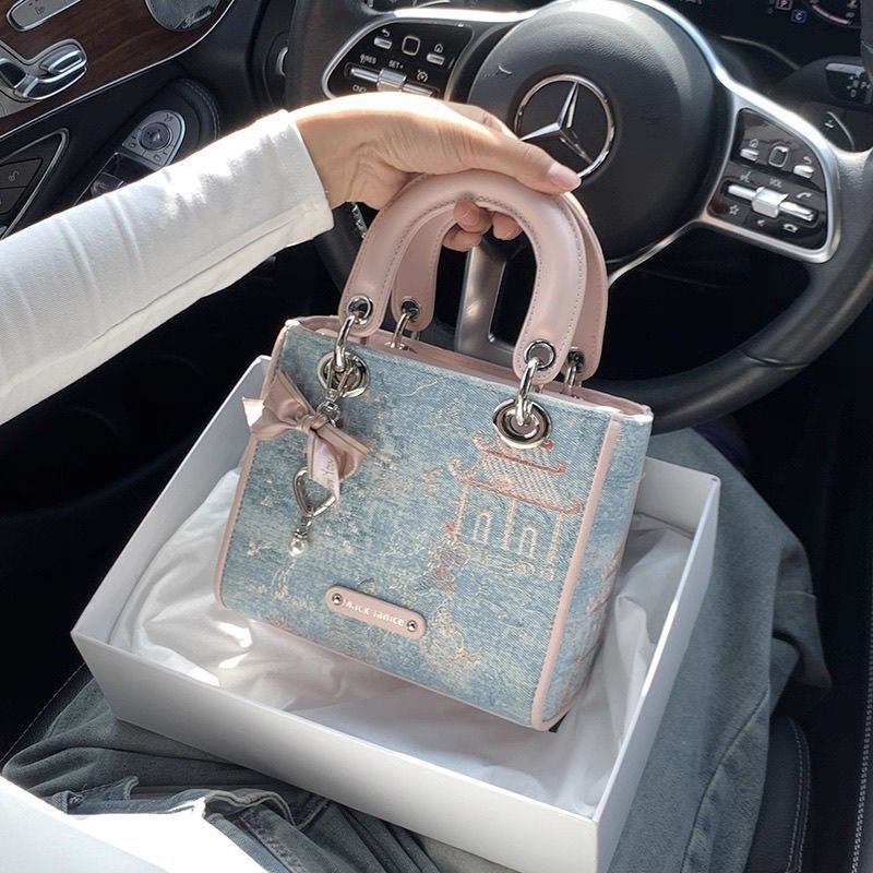 Hot Selling Chinese Color Block Inspired Women's Bag with Elegant Design, Multifunctional Handbag, Fashionable Color Block Splicing, Large Capacity Mobile Phone Cosmetics Storage Bag, Portable Multifunctional Daily Storage Bag