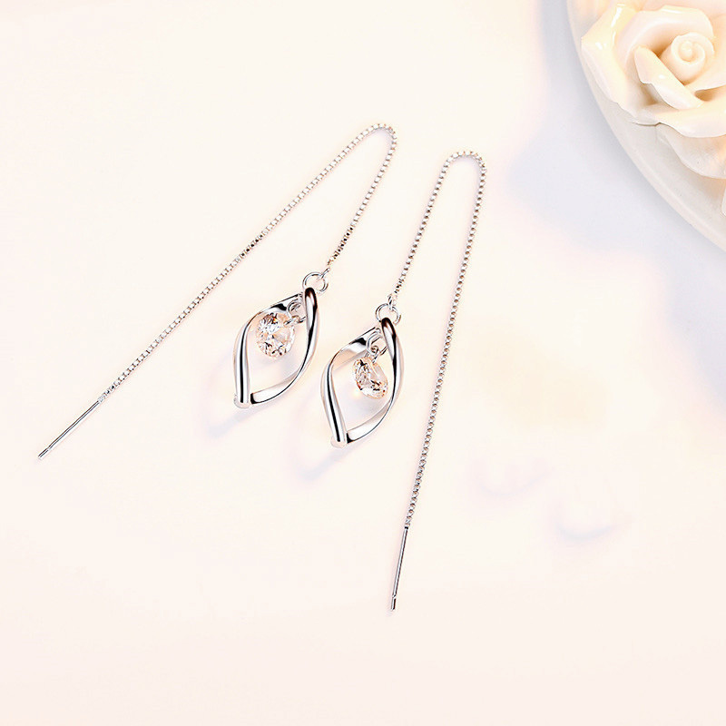 TEMU Parure de 2 paires de boucles d'oreilles longues luxueuses à pompons et en synthétique, élégantes et polyvalentes, adaptées aux ,