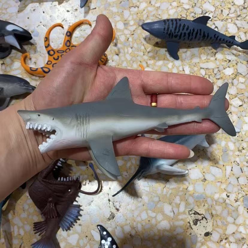 8pcs simulation cognitive     model   octopus whale   dolphin simulation model aquarium decoration crawling   decoration supplies