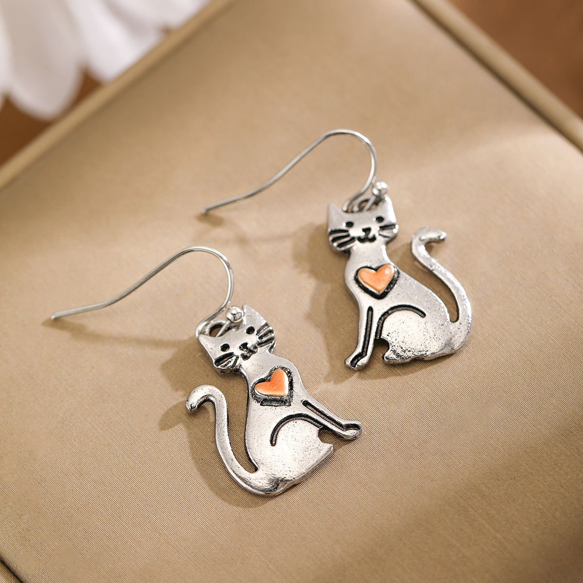 Cute Two-Color Love Heart Kitten Shaped Pendant Earrings