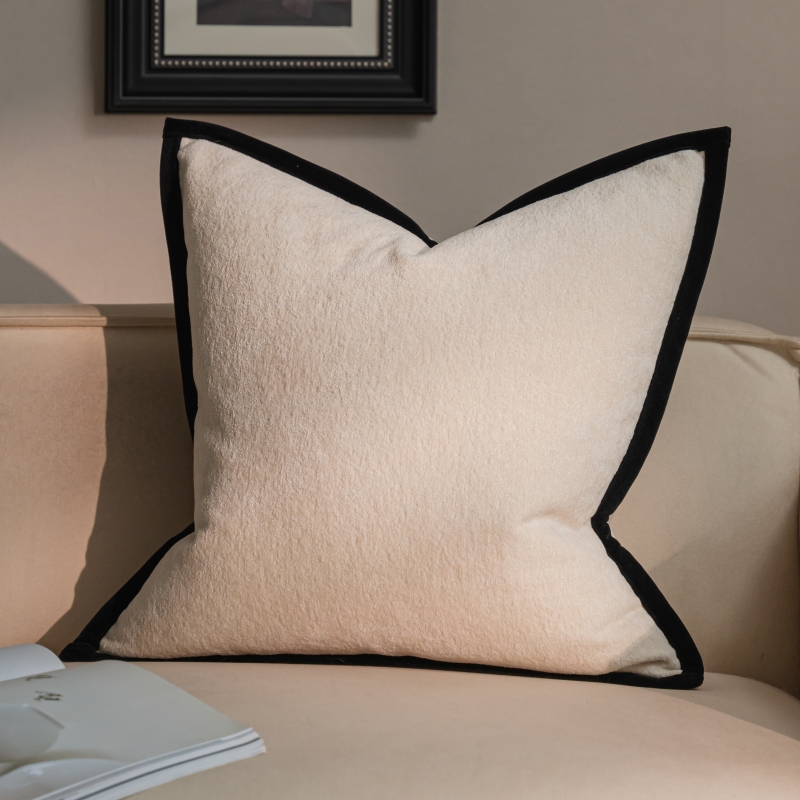 TEMU 1pc French Retro Decorative Pillowcase, 100% Polyester Chenille Black Contrast , Modern Light Room Sofa Bedroom Decorative Cushion Cover