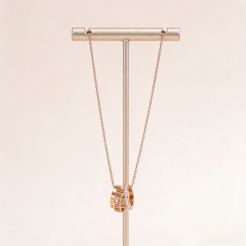 Hollow-Out Roman Numeral Three-Circle Necklace — Minimalist Style