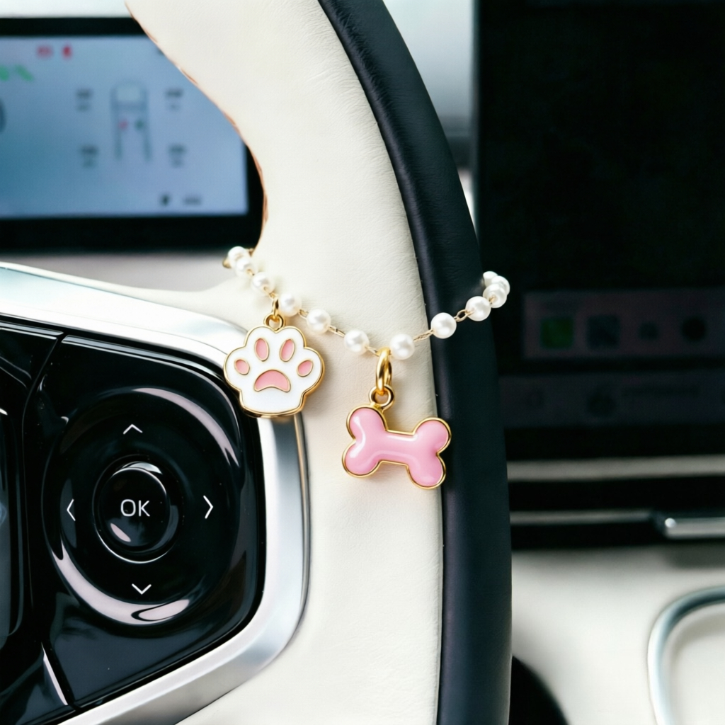 TEMU Griffes de chien assorties avec pendentifs d'os, breloques pour volant de voiture et décorations de voiture pour des chiens