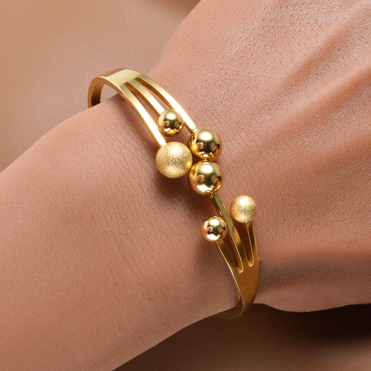 Gold Bracelet Women's