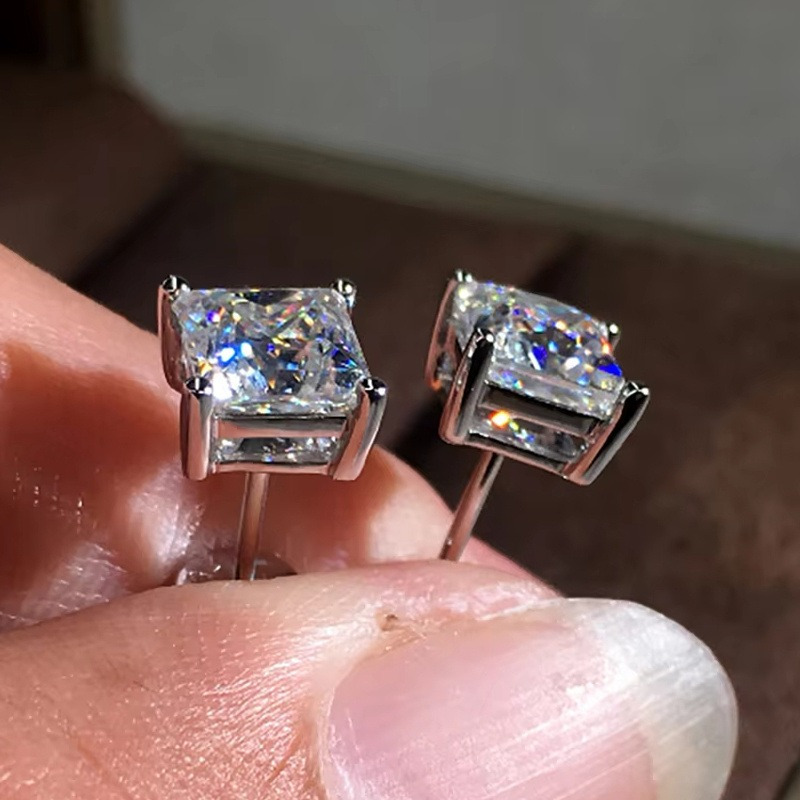 Women's 0.5/1 Carat Square Synthetic Zirconia Earrings