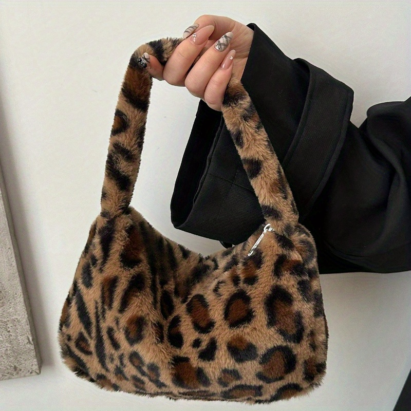 Image of Women's Plush Leopard Print Handbag - Fashionable Handbag For Daily And Occasions - Fashionable Animal Printed Shoulder Bag, Cute Design.