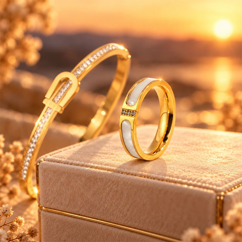 2pcs Premium Stainless Steel Horseshoe Bracelet and Ring Set