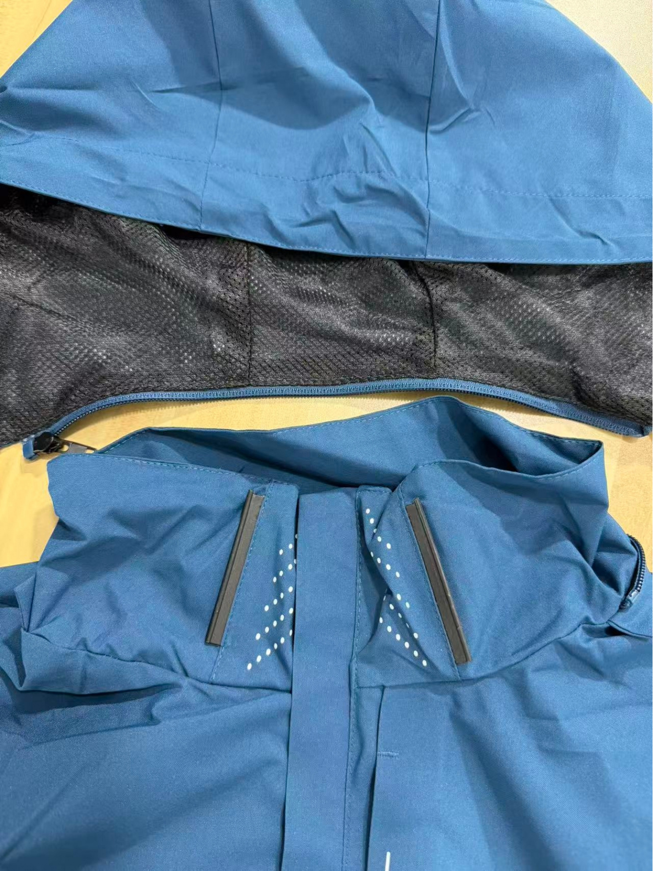 Men's Custom Autumn Winter Hooded Jacket and Pants Set
