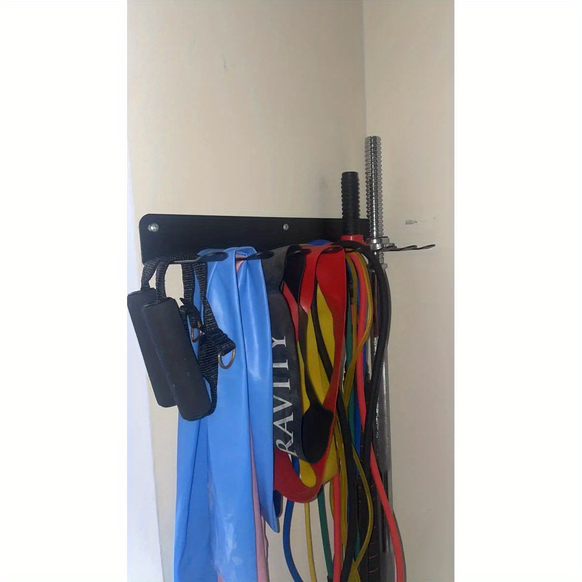 E-shop Multifunktionaler Wandmontierter Fitnessgeräte-Organizer - Schwarzes Eisenregal mit Schraubenlöchern für Widerstandsbande, Springseile,
