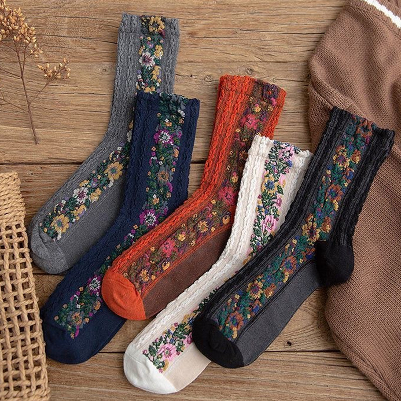 TEMU 5-pair Women's Spring And Autumn Casual Versatile Floral Pattern Retro Ethnic Style Medium Tube Socks