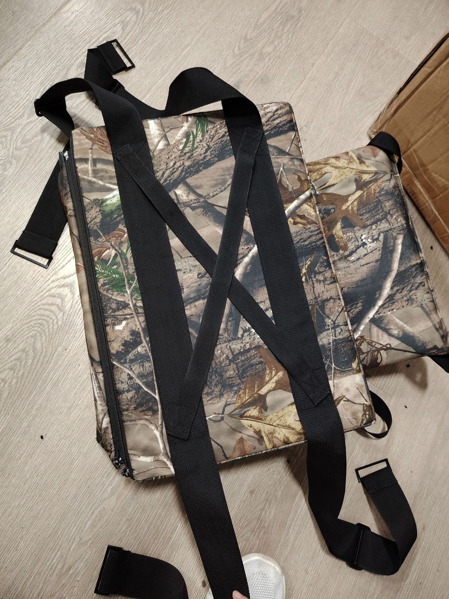  adjustable tree stand seat cushion camo lightweight for hunting and fishing Product details 5
