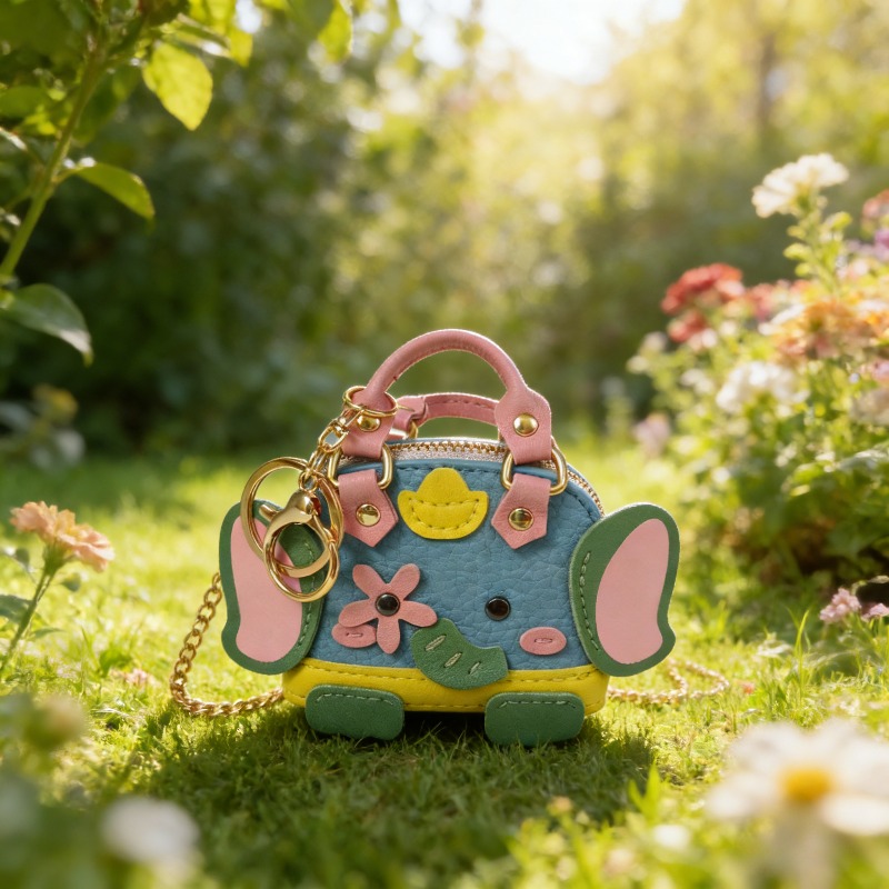 In : Cute Elephant Mini Coin Purse Keychain- A Cute Zippered Pouch, Perfect For Storing Earphones, Lipstick, And Other Small Items, Featuring An Adorable Cartoon Animal Design As A Handbag Accessory