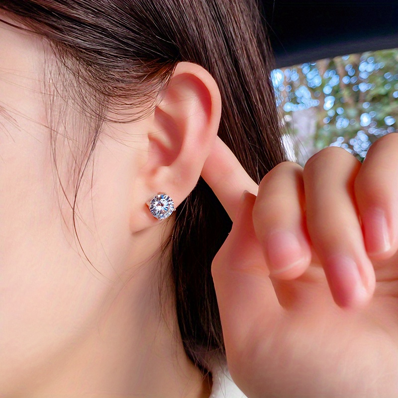 0.5/1/2/3 Carat Classic Four-Prong Synthetic Zirconia Earrings