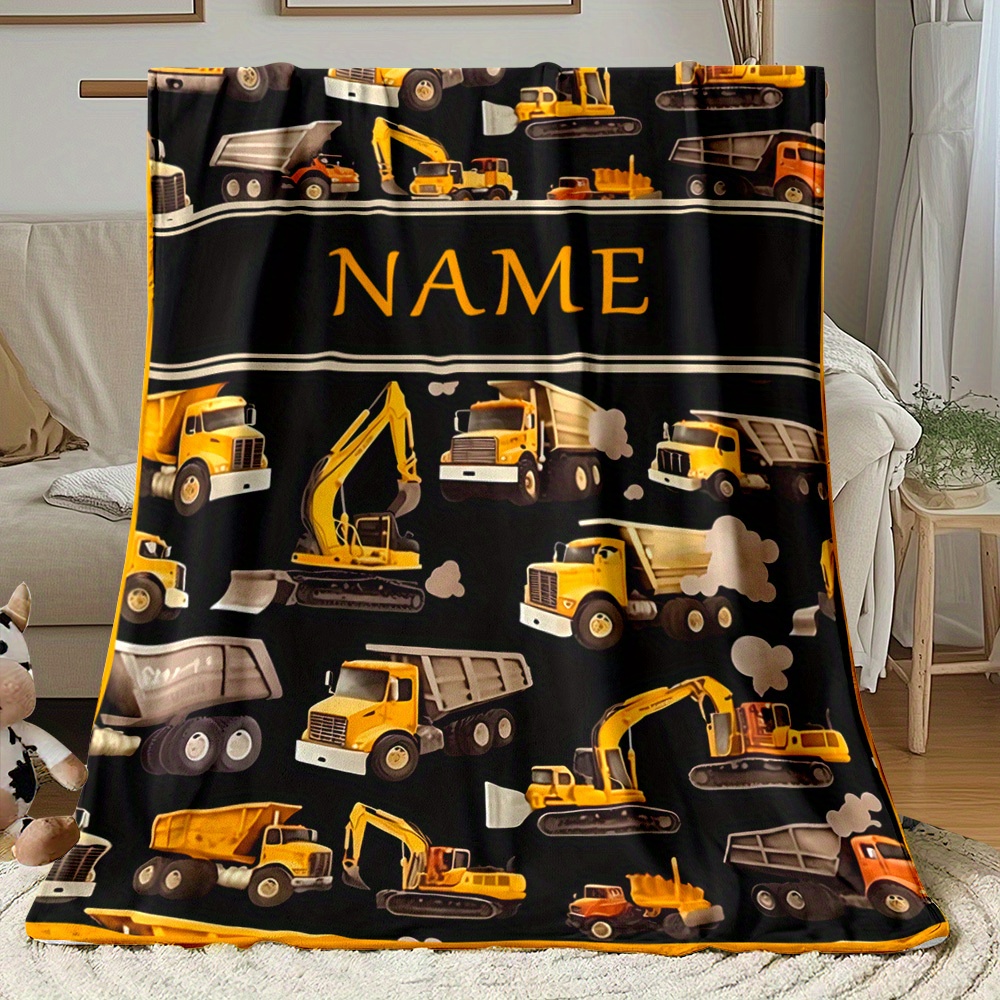 TEMU Cette couverture personnalisée en une seule pièce arbore un thème de véhicules de chantier, idéale pour une personnalisation avec un nom. Cet