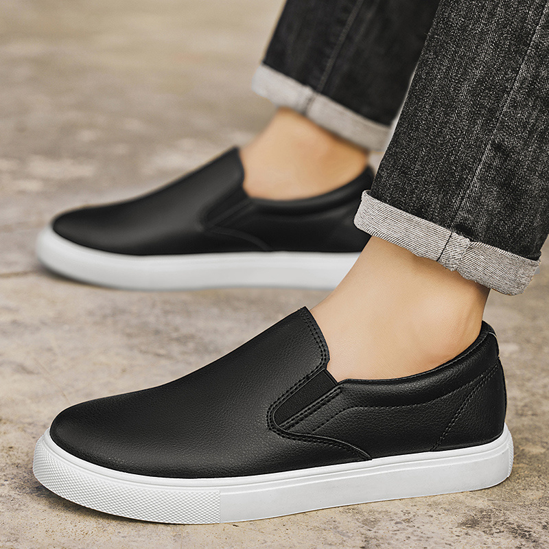 Sneakers, A Pair of Sports Skateboard Shoes, Men's Style, Comfortable, Outdoor Commuting Casual Wear, Lightweight, Large Size, Ideal Choice for Running and Training