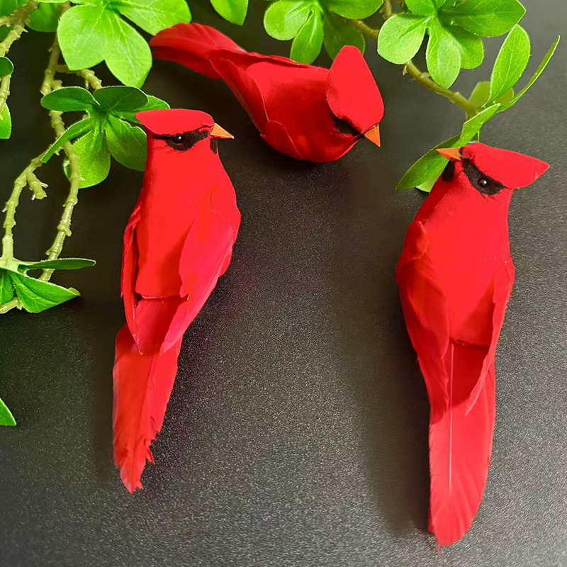 3 piezas Pájaros Cardenales Rojos Artificiales de Aspecto Realista - Adornos Colgantes de Poliuretano Vibrantes para Decoración de Hogar y Jardín, Diseño de Plumas Realistas, Perfectos para Decoraciones de Habitación y Fiestas