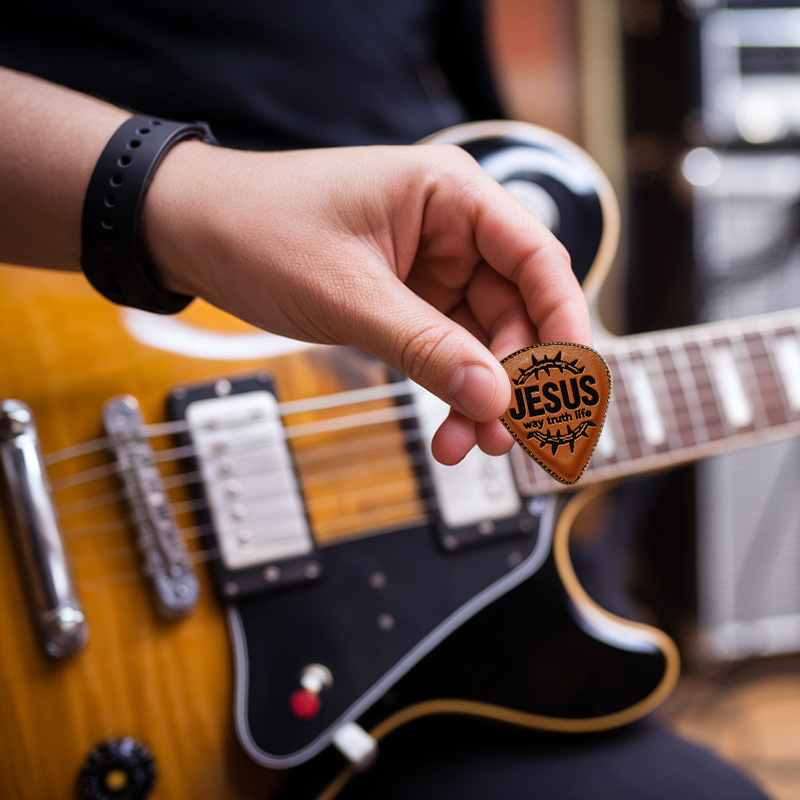 TEMU (2d Flat)6pcs Guitar Picks Set Features Exquisite Brown Picks With Golden Stitching And Black Thorn Decorations, Intricately Showcasing Jesus .