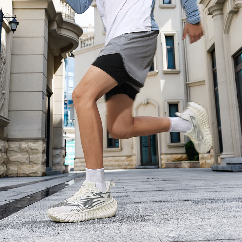 Casual Sports Men's Running Shoes Trendy Sneakers