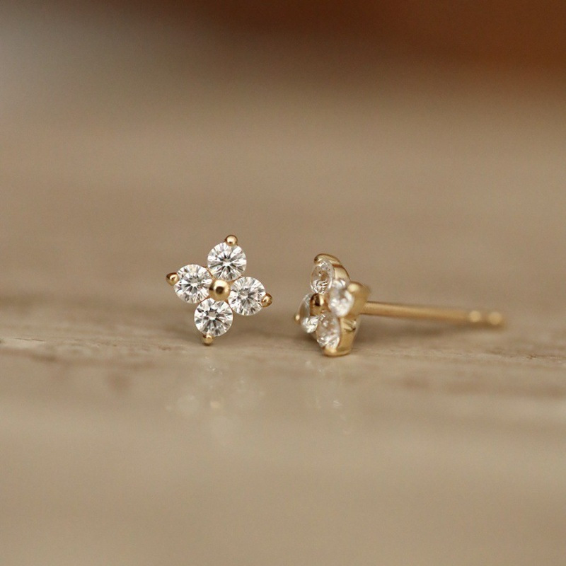 TEMU A Pair Of Stylish And Simple -sparkly Rhinestone Stud Earrings For Women, Elegant, Trendy, Unique, Versatile For Daily Wear, And A Great Gift