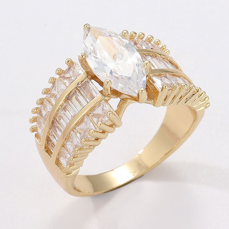 Women's Elegant Luxury Three-Layer Synthetic Zirconia Ring
